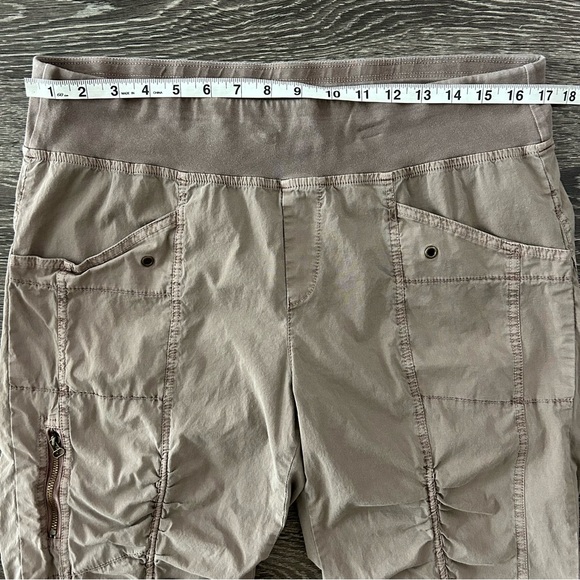 XCVI Wearables Iris Crop Pants XL Ruched Cropped Capri Pull On Tan Light Brown - Picture 10 of 14